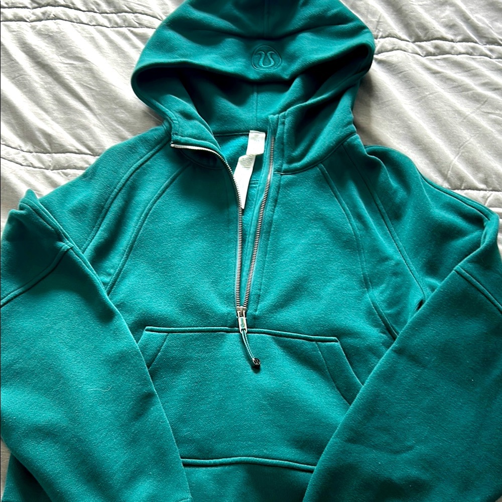 Lululemon Women Half-Zip Scuba